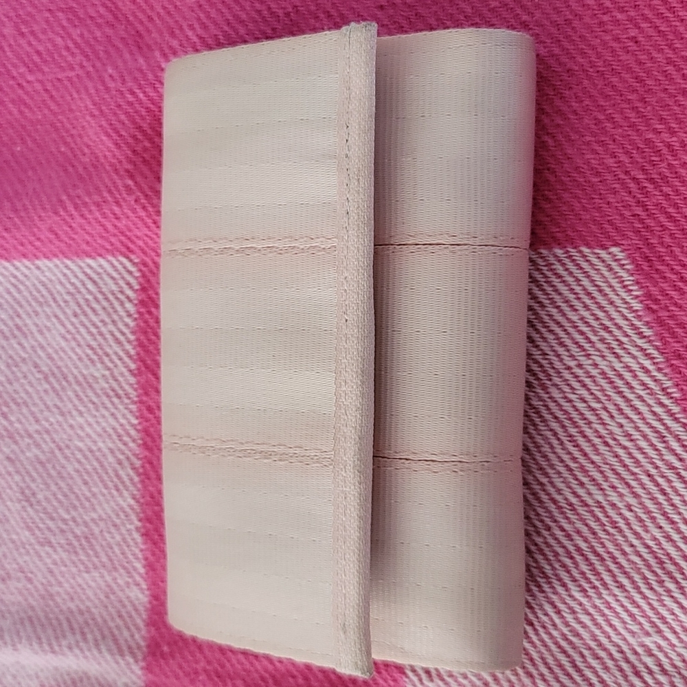 Harveys seatbelt wallet